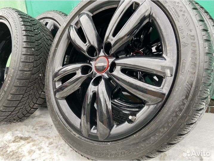 R17 Dunlop SP Winter Sport 4D ROF 205/45, PCD 5x112 DIA 66.6