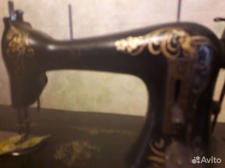 Швейная машинка gritzner durlach на станине пгмз в