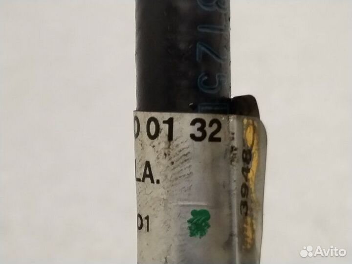 Обратная магистраль форсунок Mercedes-Benz E-Class