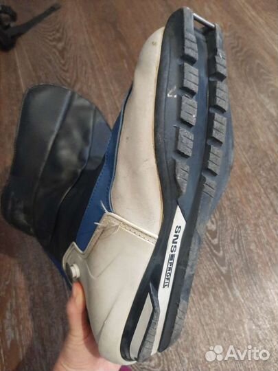 Лыжные ботинки salomon sns 43размер, конек
