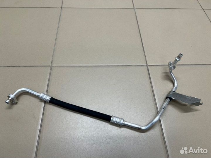 Трубка кондиционера Renault Sandero 2500 км 1.6