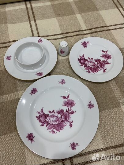 Новый с хранения столовый сервиз 1975г