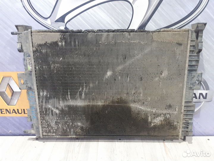 Радиатор охлаждения двигателя основной Renault sce
