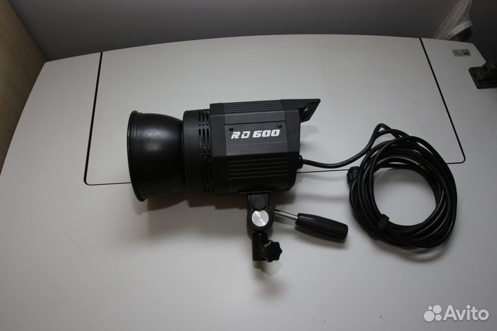 Студийная вспышка Jinbei RD-600