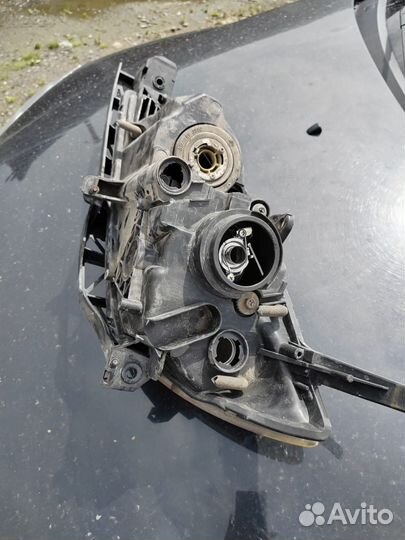 Фары на mazda 3 bk хэтчбек