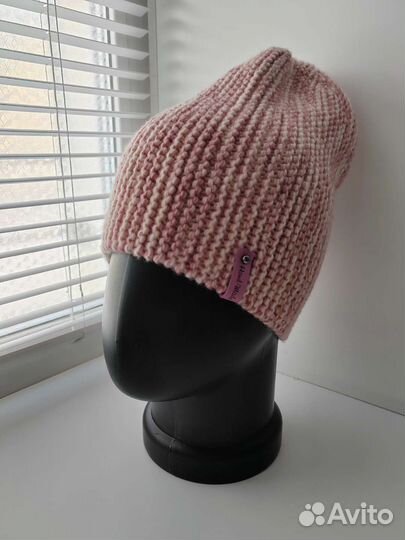 Шапка женская вязаная