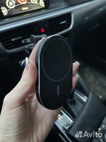 Держатель для телефона в машину