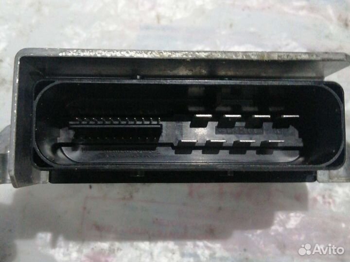 Блок управления ручника Volkswagen Passat B6