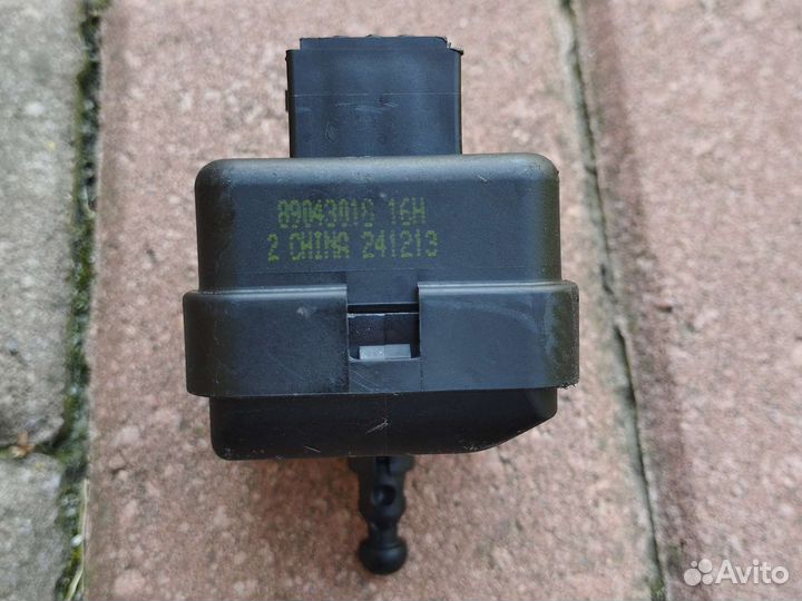 Корректор фар Toyota raw 4 Nissan note