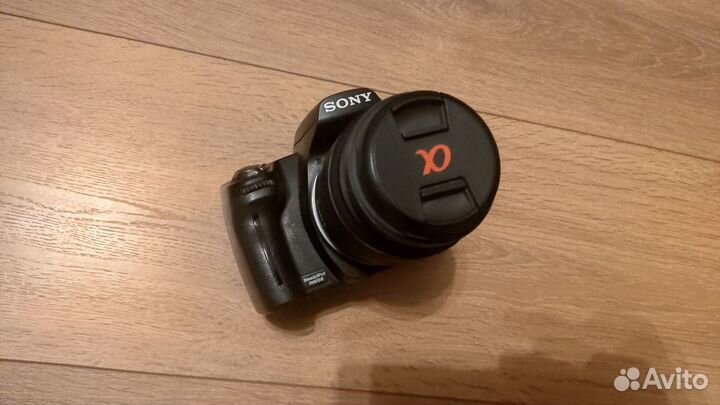 Sony Alpha dslr-A290 DT 18-55mm f/3.5-5.6 SAM