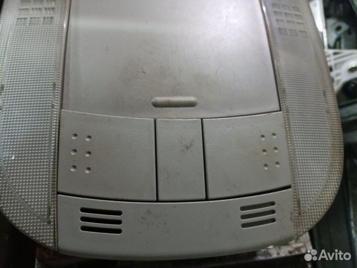 Очечник Toyota Corolla 150