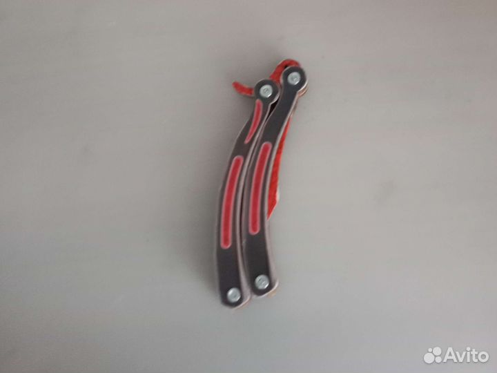 Деревянный нож бабочка