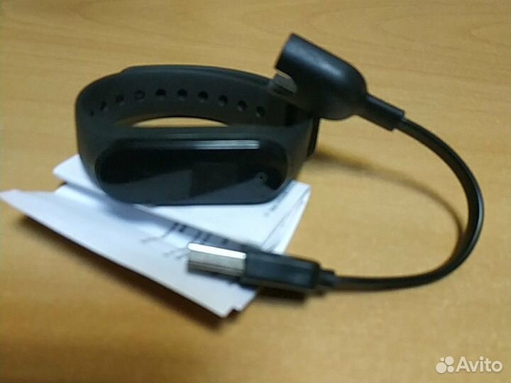 Фитнес браслет Xiaomi 4 черный