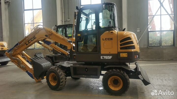 Колёсный экскаватор LGCE (SDLG) E765F, 2024