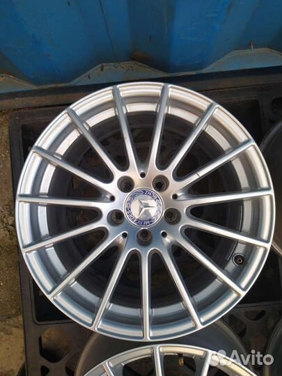 Оригинальные диски r17 для Mercedes cls 218