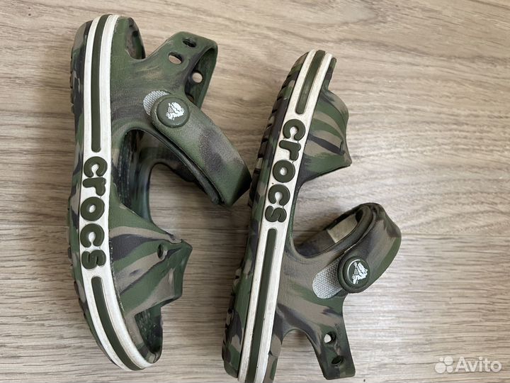 Сандалии crocs детские