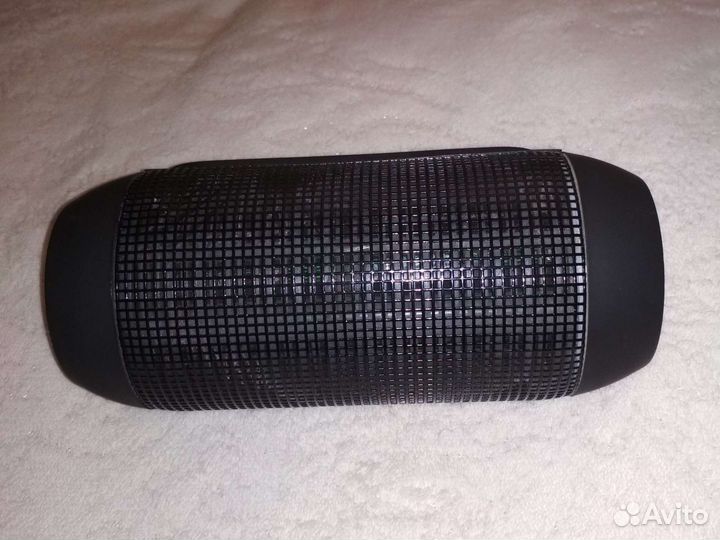 Блютуз колонка с радио