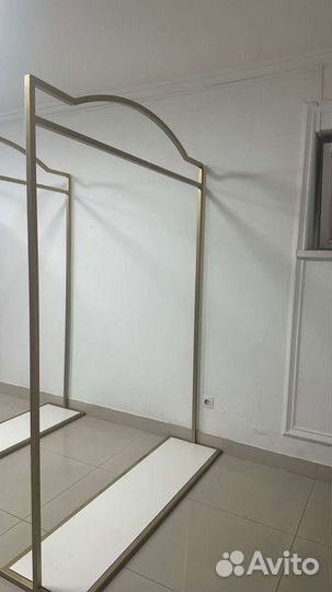 Вешалка напольная, Рейли