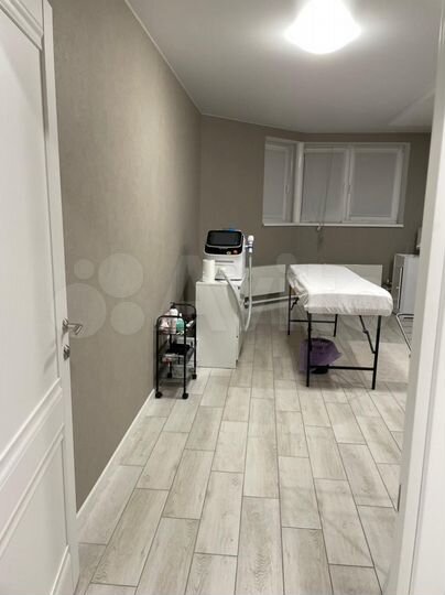 Свободного назначения, 90 м²