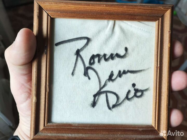 Автограф Ronnie James Dio