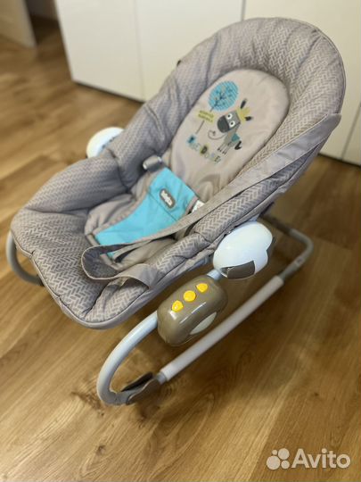 Шезлонг детский