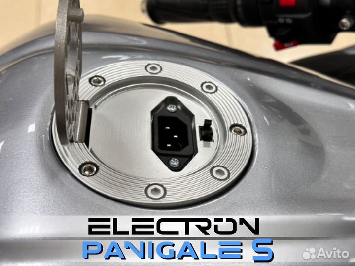 Электробайк Panigale S