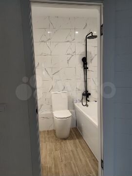 2-к. квартира, 72 м², 14/18 эт.