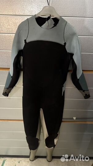 Гидрокостюм мужской