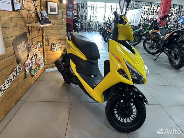 Скутер Motoland FS