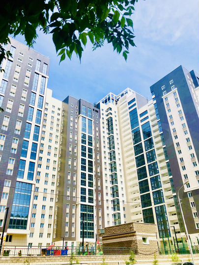 3-к. квартира, 98 м², 8/21 эт.