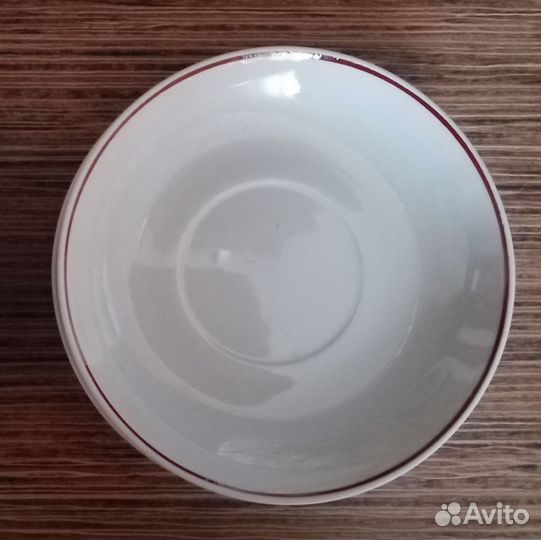 Блюдца селедочницы салатники тарелки