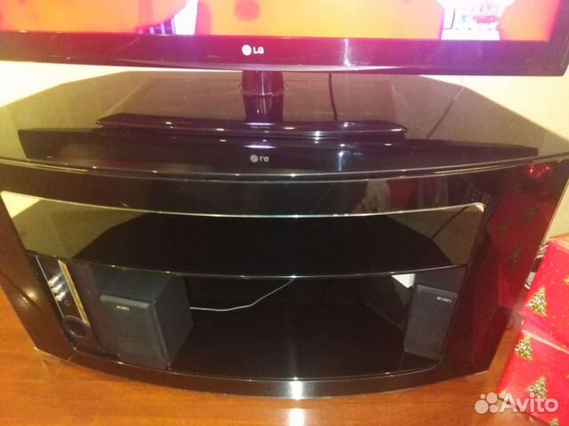 Тумба под телевизор