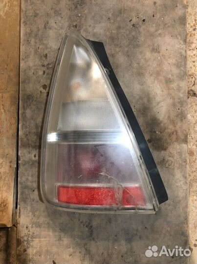 Фонарь Nissan Moco