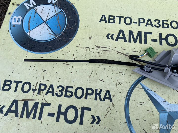 Mercedes W213 All Terrain паз шторки багажника LH