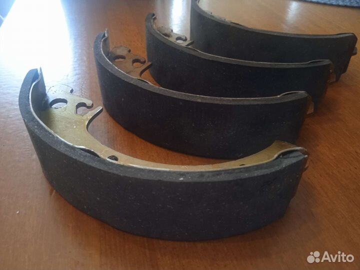 Колодки тормозные барабанные задние ваз, без ABS