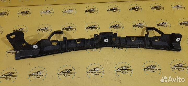 Кронштейн заднего бампера Opel Astra J