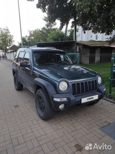 Jeep Liberty, 2002