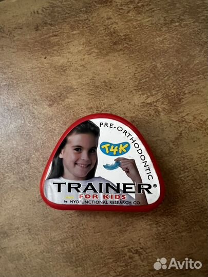 Трейнер т4к красный
