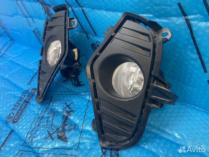 Передняя птф с рамкой Toyota Rav 4 xa 50