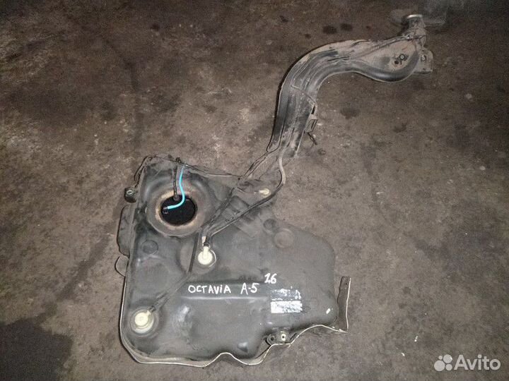 Бак топливный skoda octavia (A5) 2004