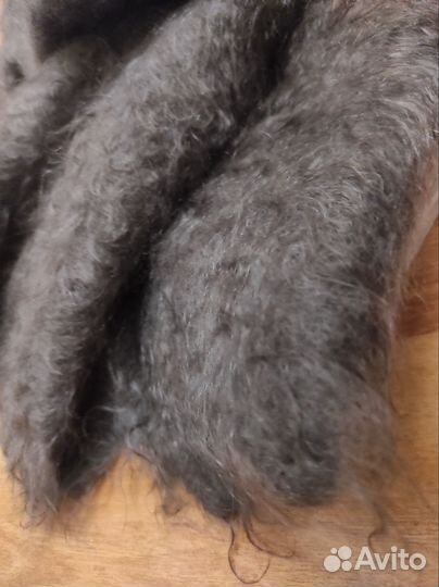 Пуховый платок из козьей шерсти