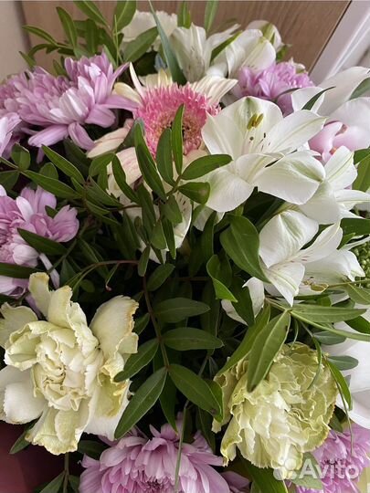 Живые цветы букеты