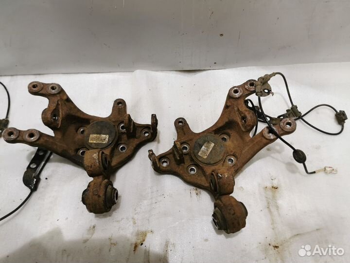 Задний кулак R и L Kia Sportage 3, 2WD