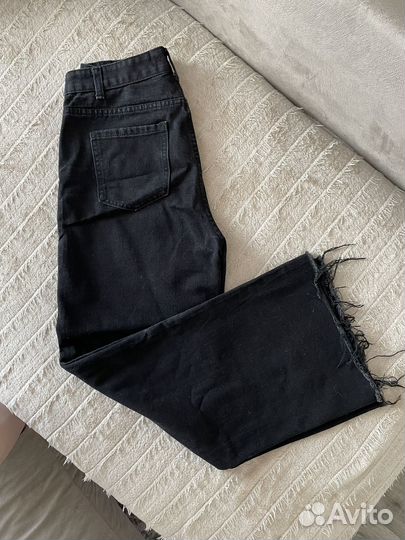 Джинсы трубы женские