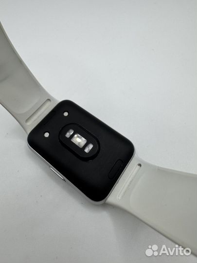 Смарт-часы Samsung Galaxy Fit 3