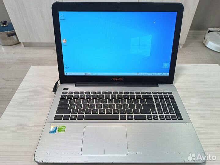 Ноутбук asus