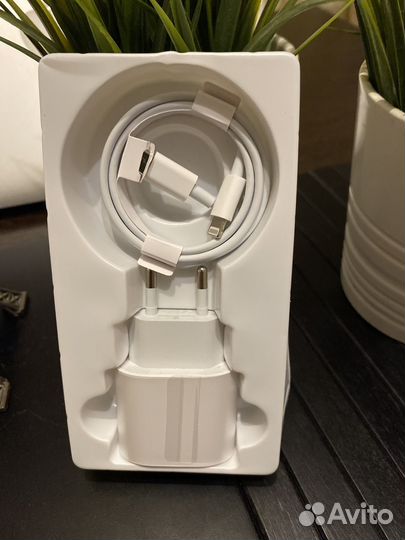 Быстрая зарядка для iPhone 20w(доставка+гарантия )