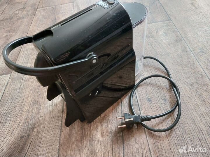 Кофемашина Delonghi Nespresso Капучинатор