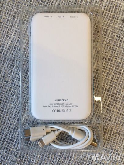 Внешний аккумулятор power bank Uniscend (новый)