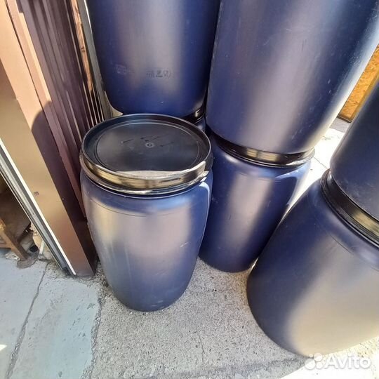 Бочка пластиковая 227л